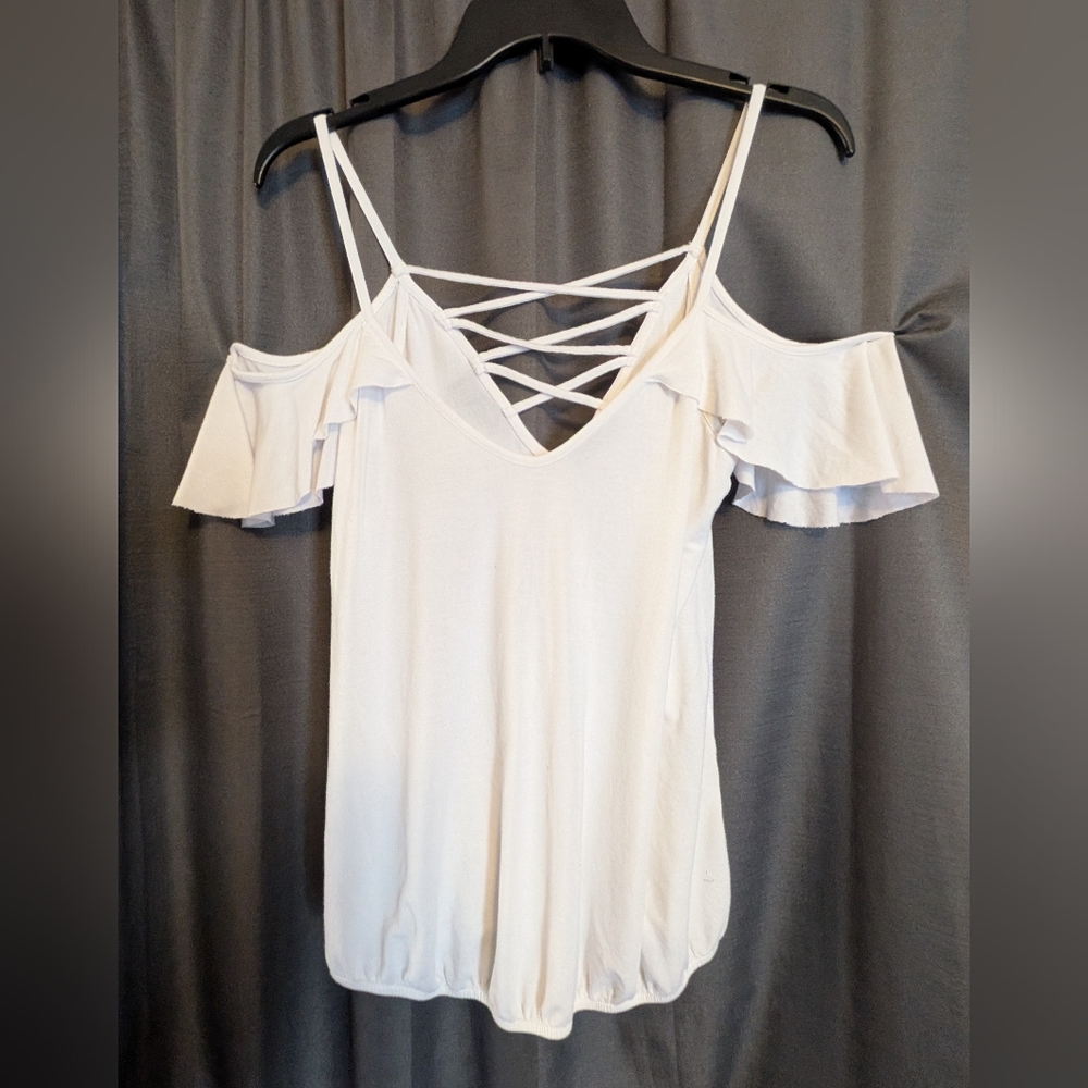 VENUS White Cold-Shoulder Blouse with Criss-Cross Detail Sz. M
